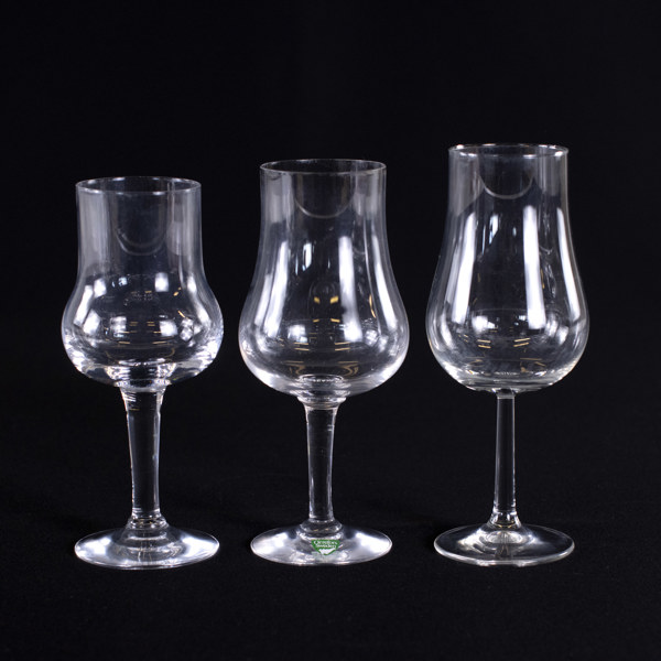 Vinprovarglas, 25 st, bl a Orrefors_27155a_8dbb7508369d27f_lg.jpeg