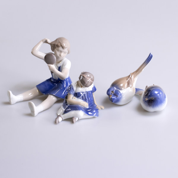Figuriner, 4 st, porslin, bl a Optimisten och Pessimisten, B&G_28629a_8dbe0889b1de599_lg.jpeg