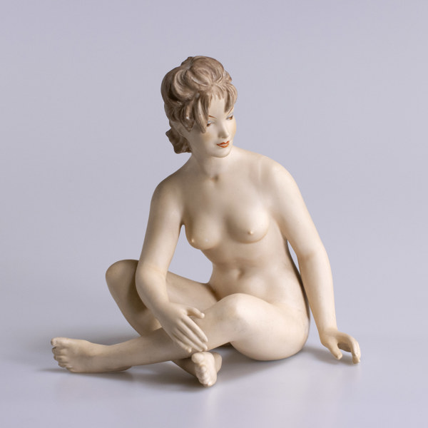Figurin, Wallendorf, nakenstudie, höjd 21,5 cm_28663a_8dbe0867de5d684_lg.jpeg