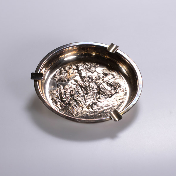 Askfat, silver, diameter 19 cm_29994a_8dc23d9df491fa9_lg.jpeg